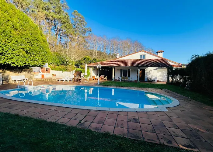 Casa En El Campo Con Piscina