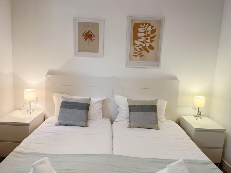 Casa En El Campo Con Piscina Villa Lousame