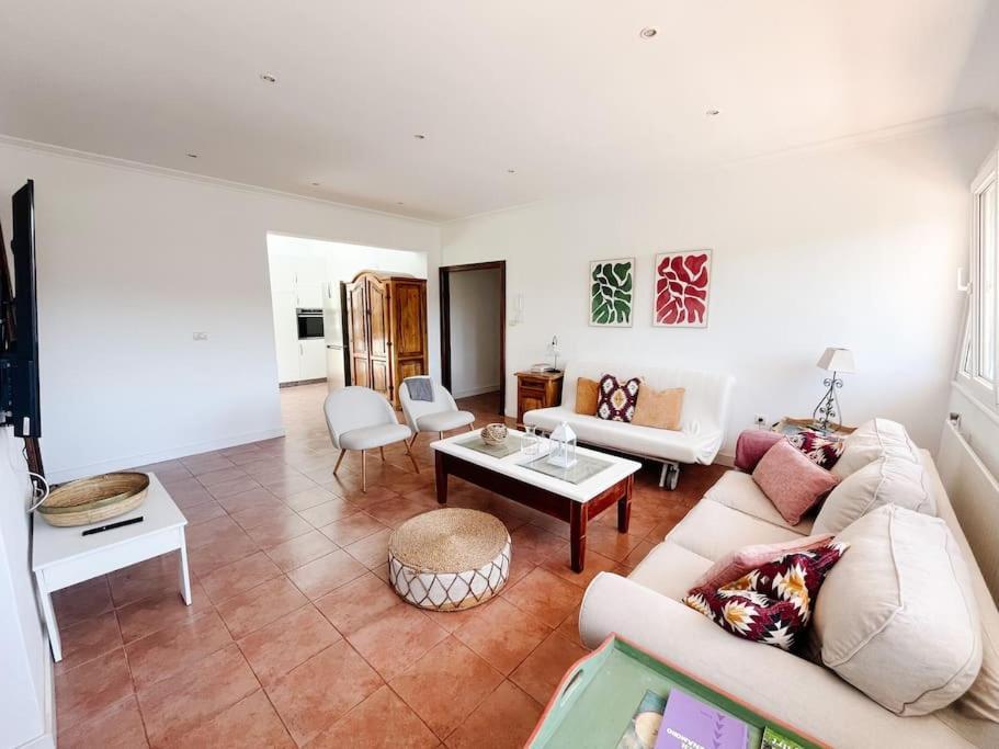 Casa En El Campo Con Piscina Villa Lousame