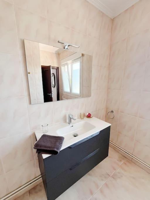 Casa En El Campo Con Piscina Villa Lousame